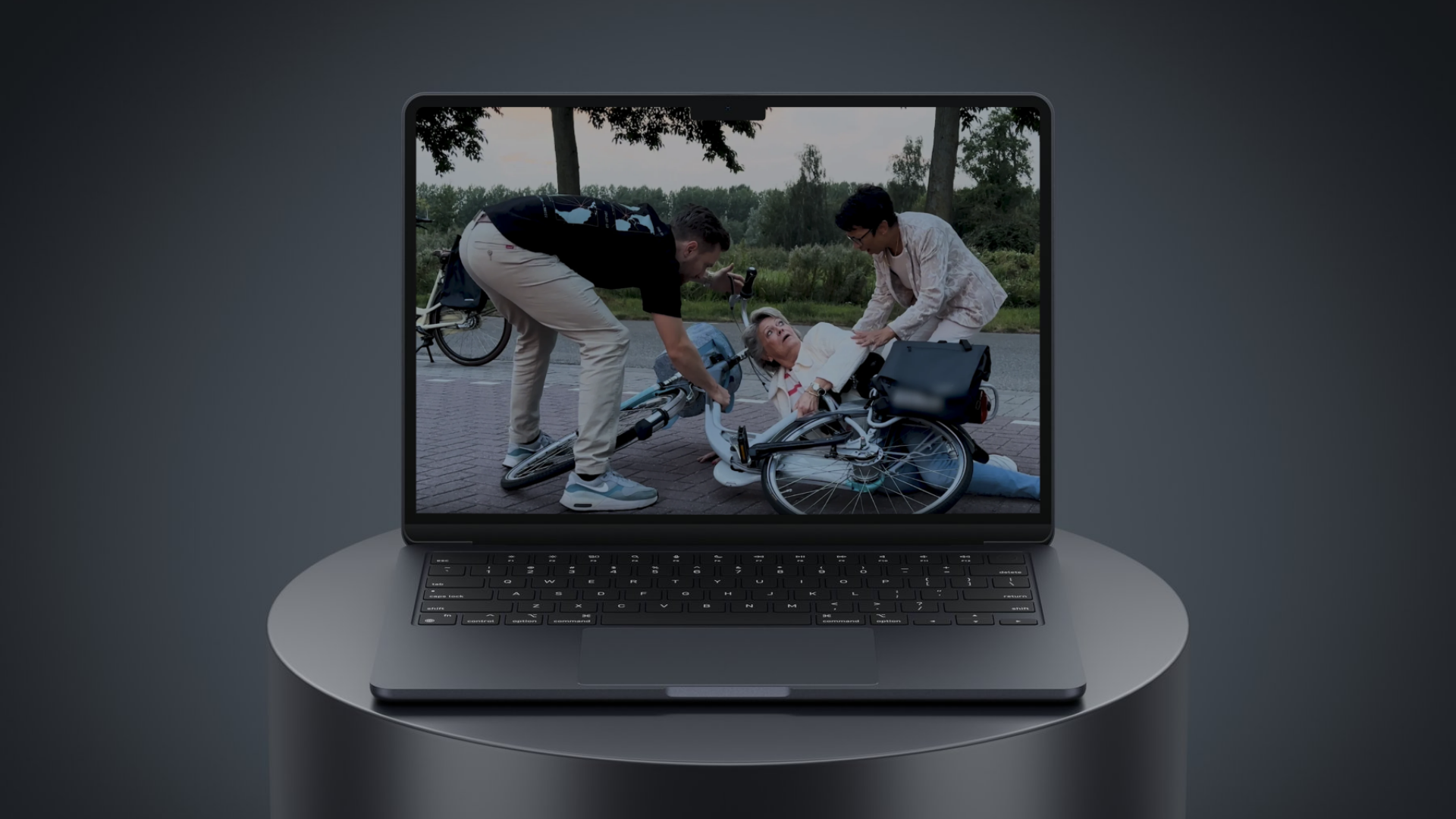 Behind the Scenes of Our Bicycle Bag Advertising Video