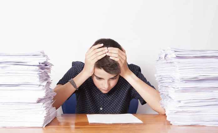 Hoe effectief omgaan met schoolstress en tijdsdruk bij kinderen - Academia Now - Schoolspullen voor de middelbare school, schoolplanner, agenda, notitieboek, flashcards, Stabilo- en Oxford schoolspullen voor beter plannen en leren - Hard Work Beats Talent